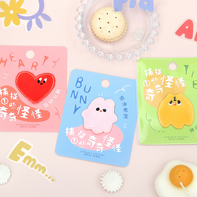 Cute cartoon cloth stickers iron-free iron-free self-adhesive personality embroidery hole sticker hand book bag hat decoration sticker