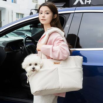 Dog Carrier Bag for Outings, Single-Shoulder Crossbody Car Puff Bag, Multifunctional Cat Carrier Bag, Pet Car Seat Cushion, Anti-Dirt Travel Essential