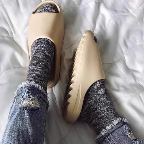 Подлинный кокосовый орех yeezy Slippers Летние шлепанцы слайд-шоу Обувь Сандалии.