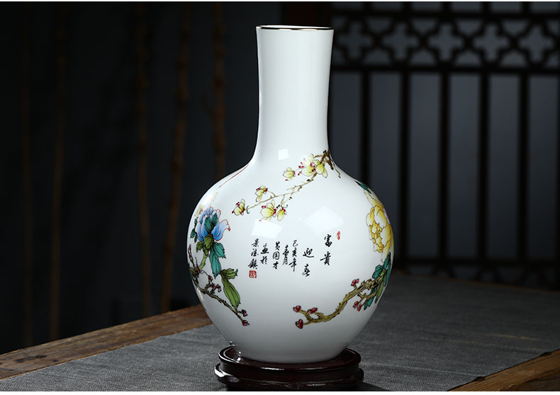 Jingdezhen ceramics vase the peach flower arranging antique Chinese style household TV ark, decoration crafts are sitting room