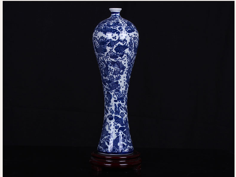 Jingdezhen blue and white porcelain vases, I and contracted decorative vase decoration ceramics handicraft furnishing articles in the living room