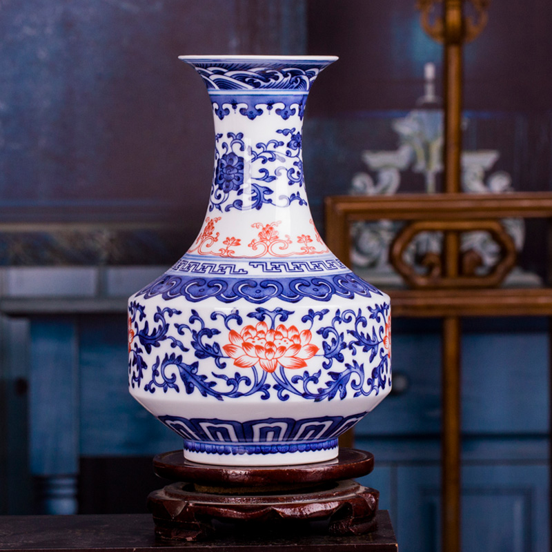 Jingdezhen blue and white ceramic vase furnishing articles restoring ancient ways is the sitting room adornment creative flower arranging flowers, rich ancient frame decoration