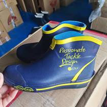 Spring and summer middle-tube large-scale fishing shoes rubber couples men and women same Rainshoes men golf boots water shoes