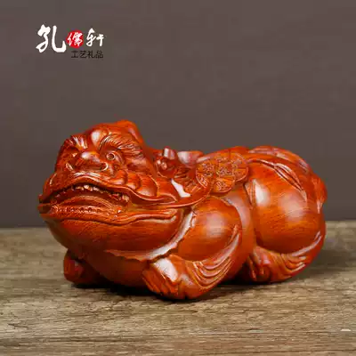 A pair of wood carving Pixiu ornaments, town house, gather wealth, Piqiu size, lucky home living room, office opened