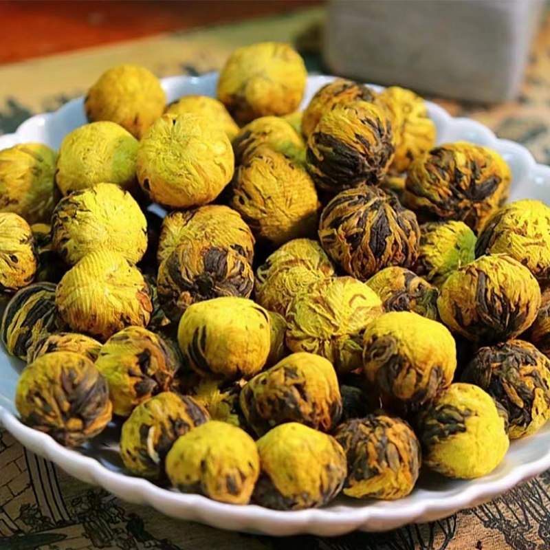 Chrysanthemum Embroidered Ball Tea New Tea Yunnan Yunnan Red Black Tea Golden Silk Royal Chamomile Chamomile Chamomile 250g 500 gr 500 gr Legion