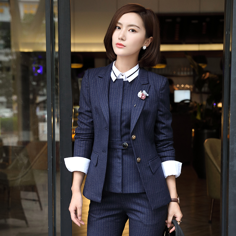 Tailleur femme - Ref 3242209 Image 3