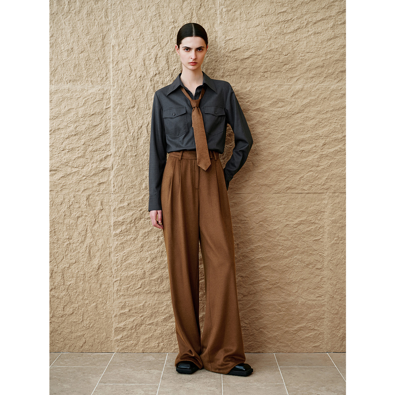 Insun Enshang Mall Exclusive Autumn Stylish Pointed Collar Wool Shirt with Flap Pockets