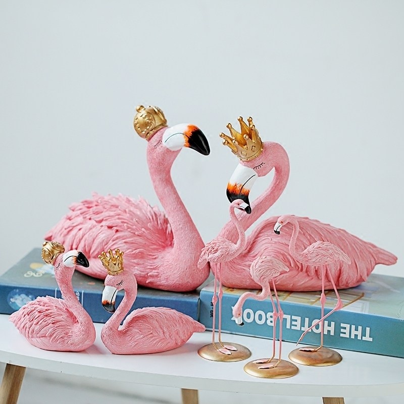 Creative ins Super fire pink flamingo resin decoration cute animal bedroom living room decoration Valentine's Day gift