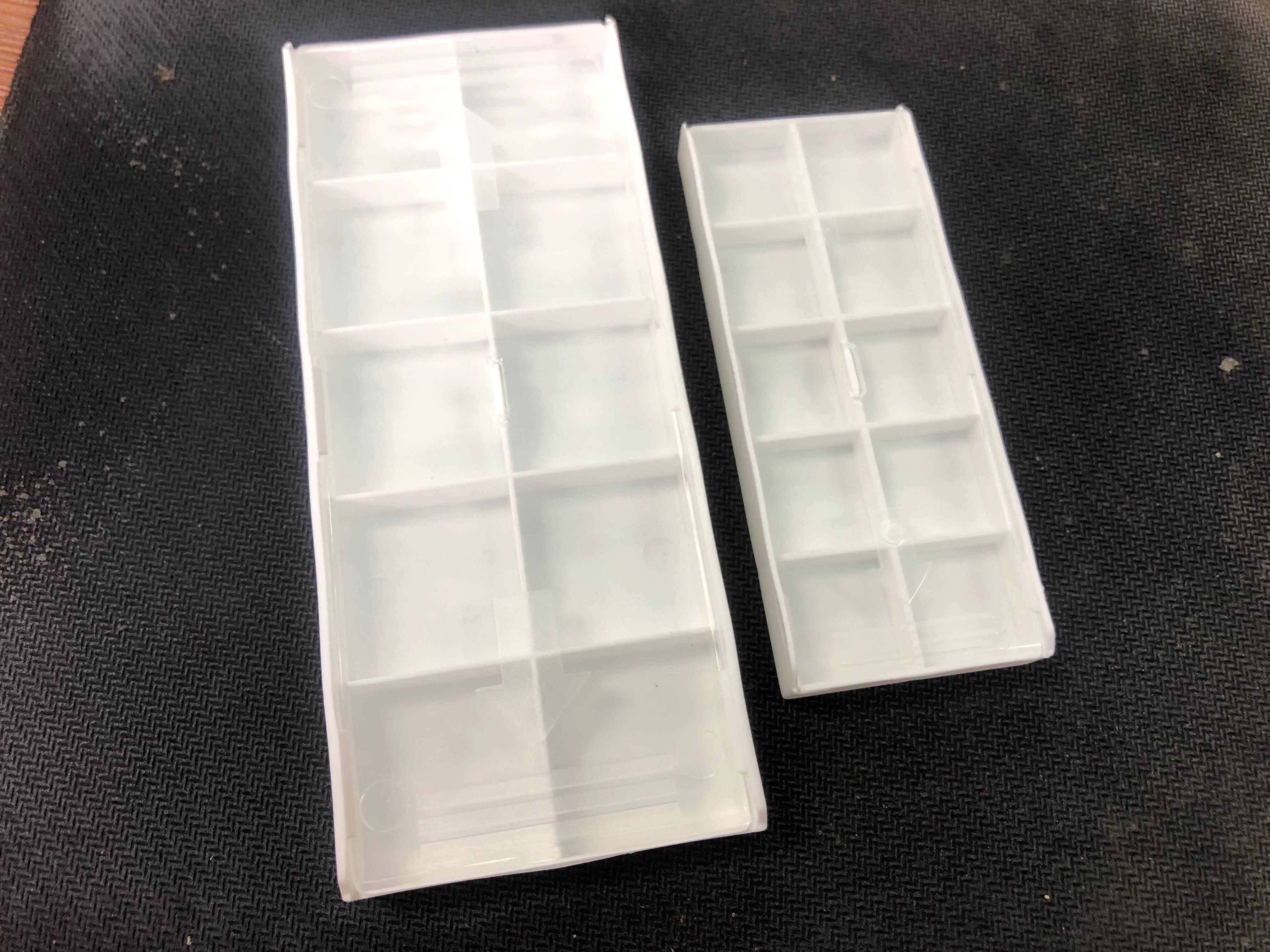 Numerical Control Blade Plastic Packaging Box Tool Box Parts Box Knife Grain Case White Double Switch Blade Box