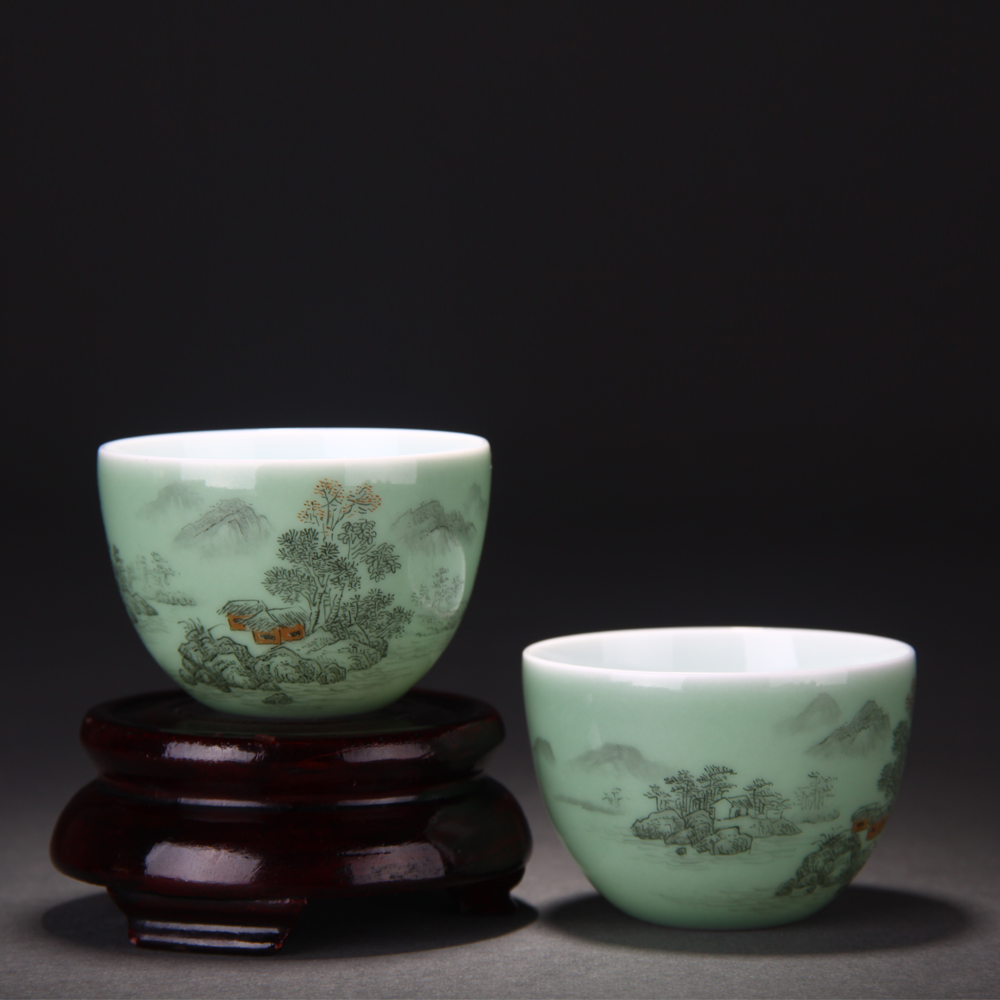 Treasure porcelain Lin ocean 's pea green color ink landscape small cup of jingdezhen ceramic glaze color add a cup of tea cups