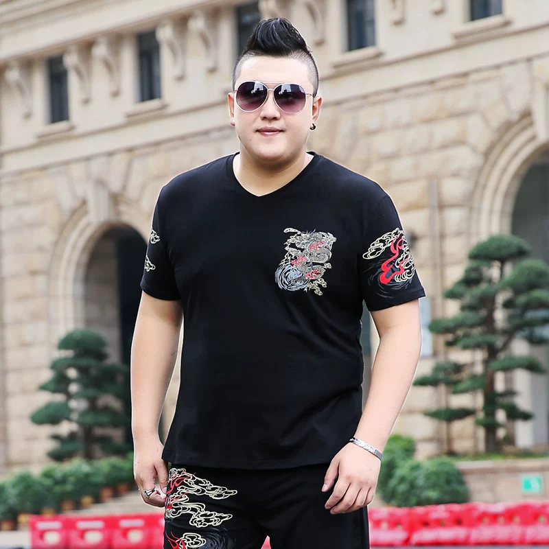 Большая футболка, размер плюс