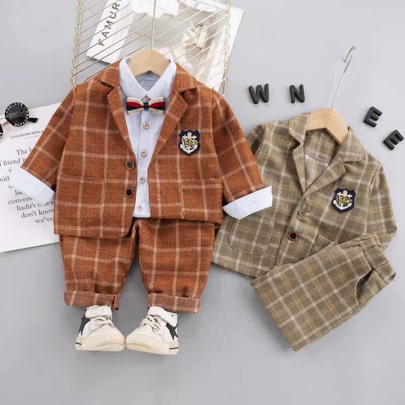 Boy suit suit Children 1 Spring and autumn 2 Men's baby A week old gown 3 Inn Lent Wind 4 Children Western suit Three sets