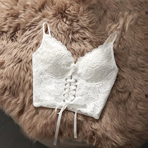 Cross Sexy Legal Lace Harnesses Vest Woman Inner Lap Chest Cushion Design Sensation with a small crowd wearing a bottom smear jacket