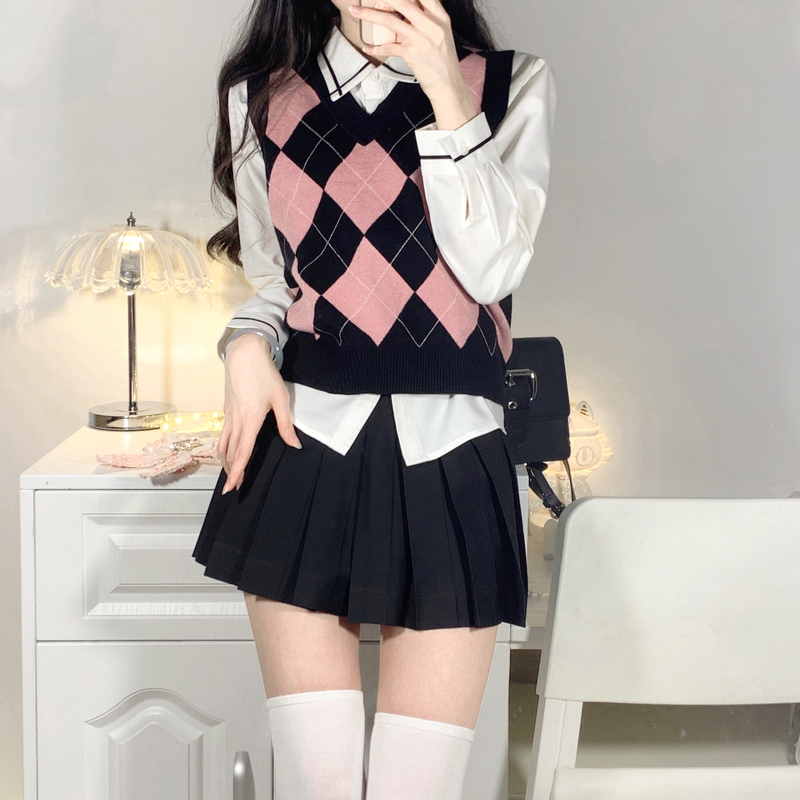 Cherry Jk American Retro Style Quilted V-Neck Knitted Vest for Women, Autumn Preppy Style Layered Uniform Set