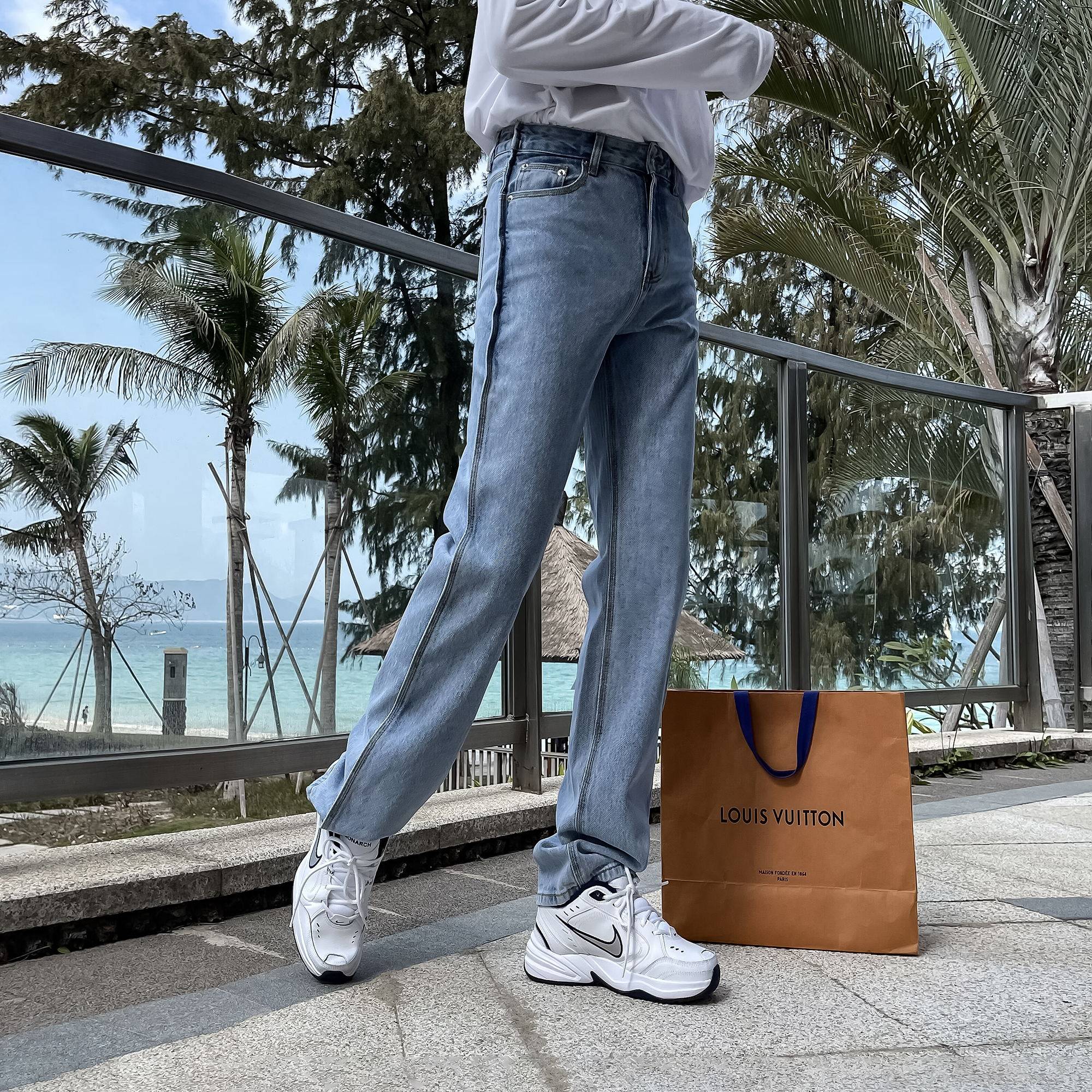 (VERA KANE) Korean ins straight loose wide legs retro spring and summer Port wind Joker jeans trend men