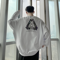 (VERA men) South Korea ins loose English gradient printing casual round neck solid color wild sweater tide man