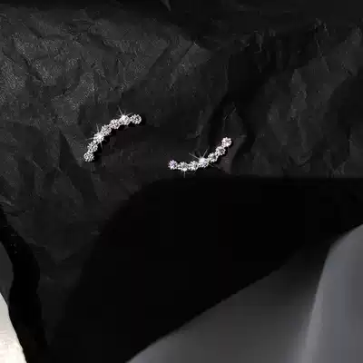 Exquisite curved small ear needle 925 sterling silver ear bone Joker earring female temperament simple electroplating platinum earring