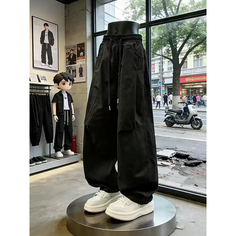 Black American-Style Straight-Leg Cargo Pants for Men, Summer Pleated Deconstructed Paratrooper Scimitar Casual Flared Pants, Loose Wide-Leg Black American-Style Straight-Leg Cargo Pants for Men, Summer Pleated Deconstructed Paratrooper Scimitar Casual Flared Pants, Loose Wide-Leg