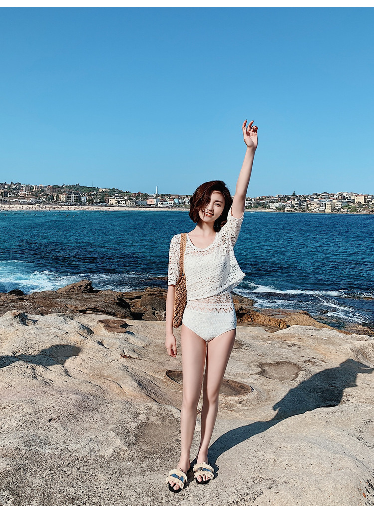 Áo tắm trắng một mảnh gợi cảm nữ ngực nhỏ smock đi biển suối nước nóng 2018 bikini mới tam giác - Bộ đồ bơi One Piece áo bơi 1 mảnh