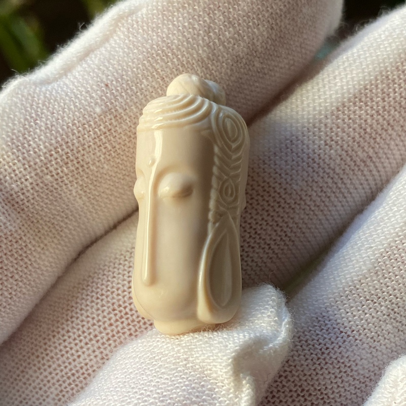 Mammoth Ivory Ice Carving of Guanyin Three-In-One Buddha Head Pendant, Cultural Accessory, Fragrant Star and Moon Vajra