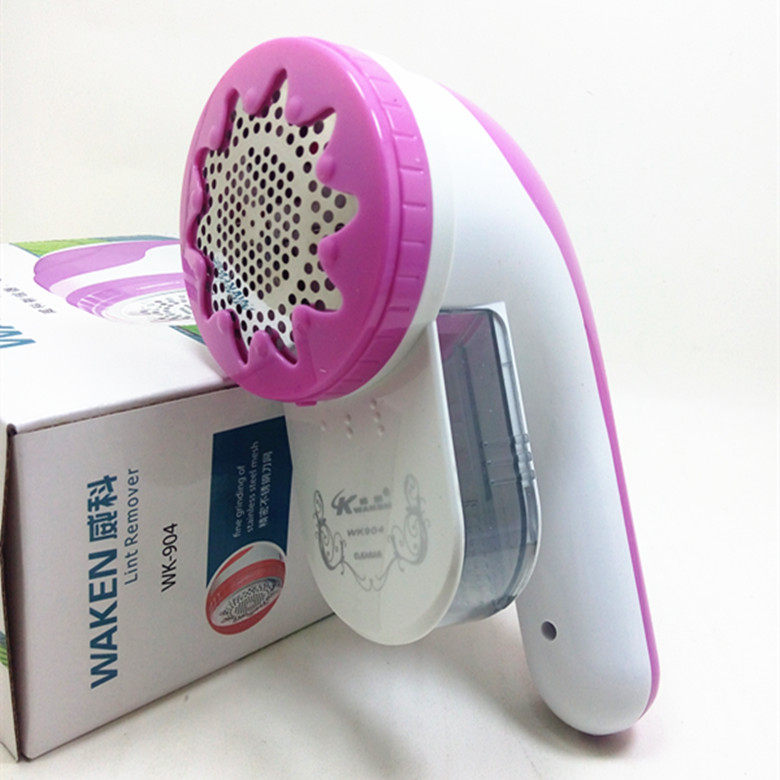 Weko WK-904 gross ball trimmer goes to the ball machine scraping wool machine to remove the velvety machine