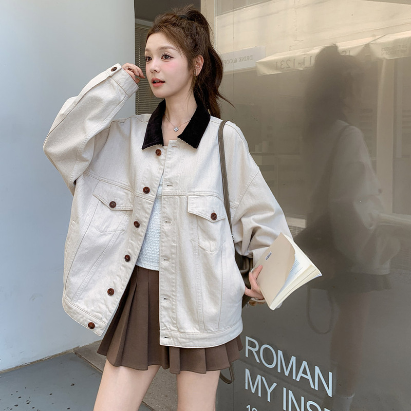 High-End Niche Barn Style Off-White Denim Jacket for Women, Popular in Spring and Autumn, Beautiful and Stylish Workwear Short Jacket Top
