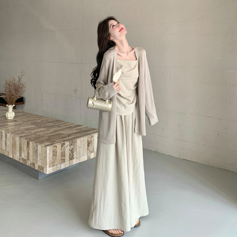 Oatmeal-Colored Vest, Wide-Leg Pants, and Cardigan Three-Piece Set for Women, Spring and Summer, Minimalist Intellectual Old Money Style Outfit