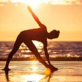 YOGA轻奢女孩的LOGO