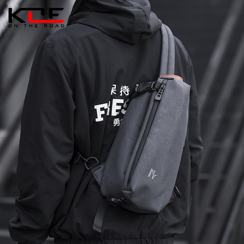 Tide Card Casual Chest Bag Men's Slanted Satchel Trend Sports Skew-Bag Men's Bag Youth Minimalist single shoulder Small hanging bag men