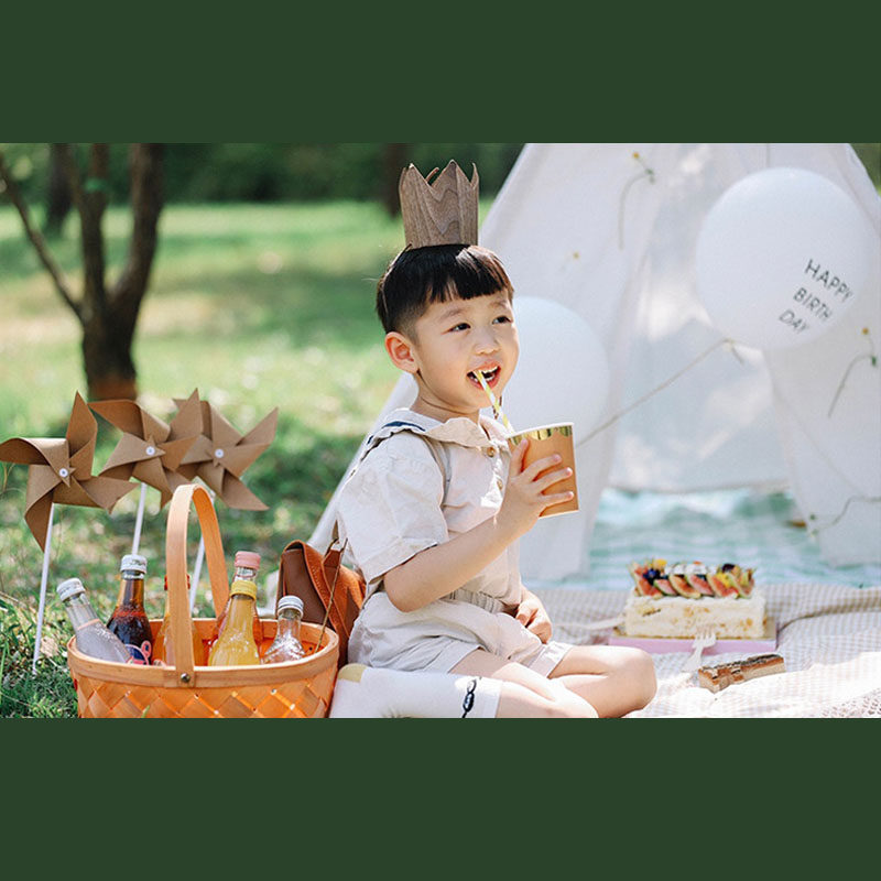 New children's photography props outdoor kraft paper retro paper windmill Mori birthday party picnic location photo
