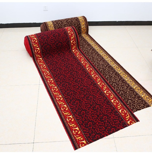Trong nhà cầu thang gỗ thảm xoay cầu thang thảm không keo tự trượt không trượt bước mat pad thảm đỏ tùy chỉnh thảm trải nhà
