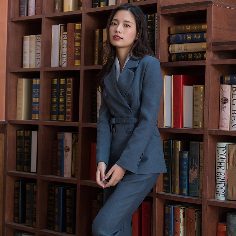 Tailleur femme - Ref 3243673 Image 1