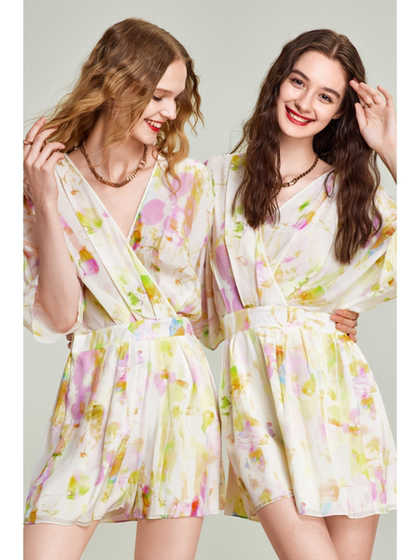 HAVVA2025春夏新款连衣短裤女气质v领设计感雪纺印花连身裤K2787