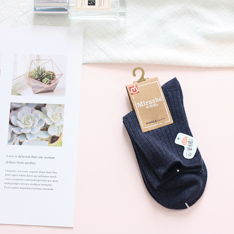 Mirok mùa thu và mùa đông tất nữ Yun mềm nhung mềm mại và thoải mái vớ cotton ấm vớ vớ cọc đứng Phiên bản Hàn Quốc của vớ retro vớ nike chính hãng