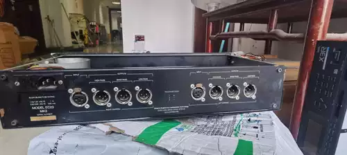 Musica Pro EC23 MK3 Британское частотное отделение частот. Эта машина очень дорогая.