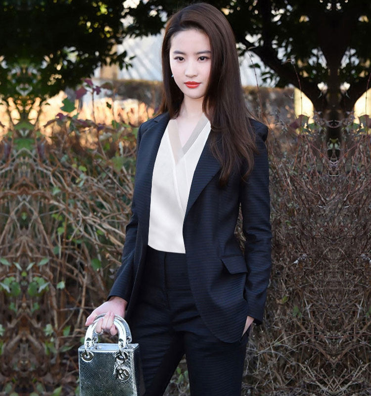 Tailleur femme - Ref 3244266 Image 13