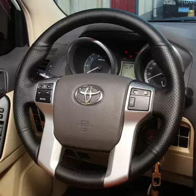 Suitable for Toyota Crown Rand CRUISER overbearing land patrol Prado peach wood grain hand-sewn steering wheel cover