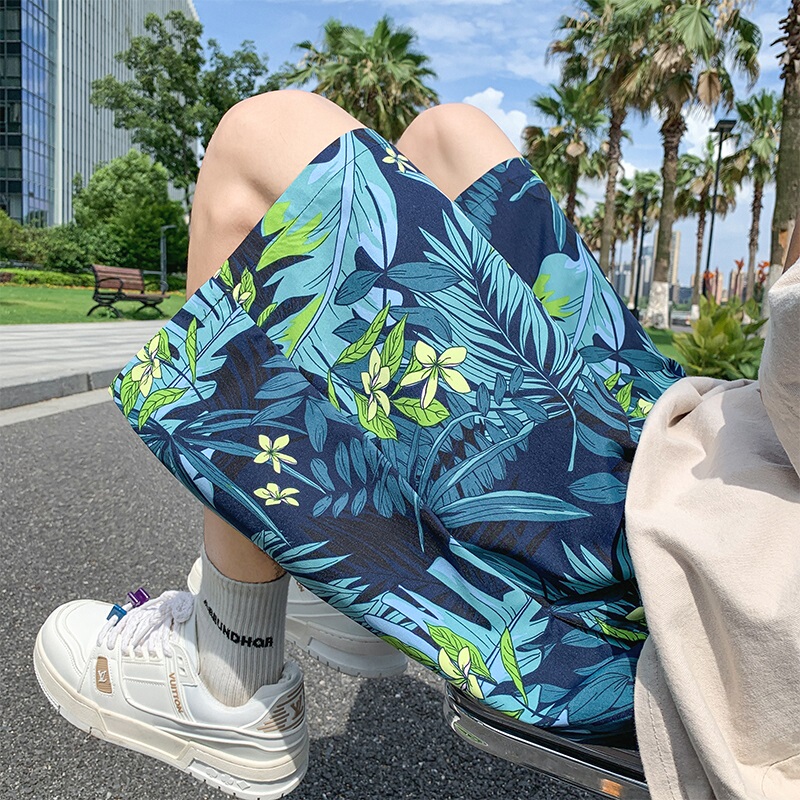 Summer Beach Shorts for Men, Trendy Brand, Thin Floral Shorts, Home Casual Loose Shorts, 2026 New Style, Suitable for Water Activities