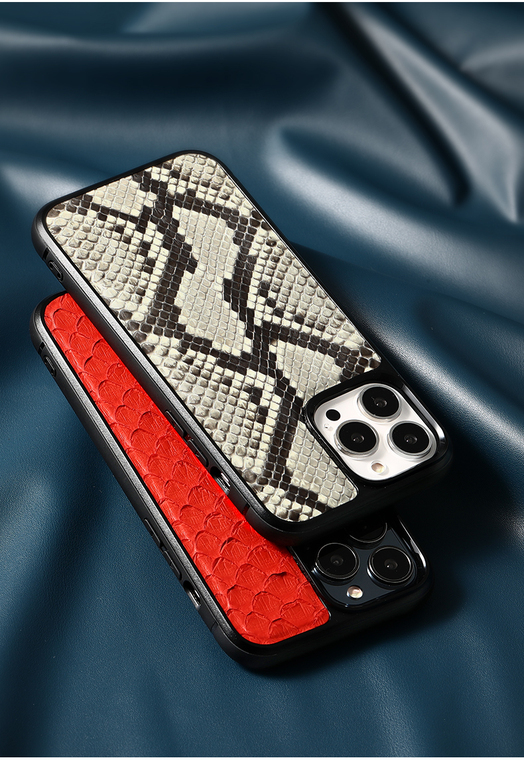 Crocodile Pattern Genuine Leather Luxury MagSafe 15, 14, 13, 12 iPhone Case
