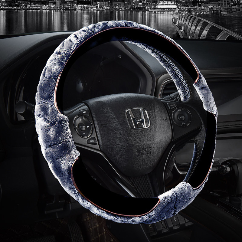 汽车方向盘套冬季短毛绒通用型女把套四季适用于思域大众朗逸速腾