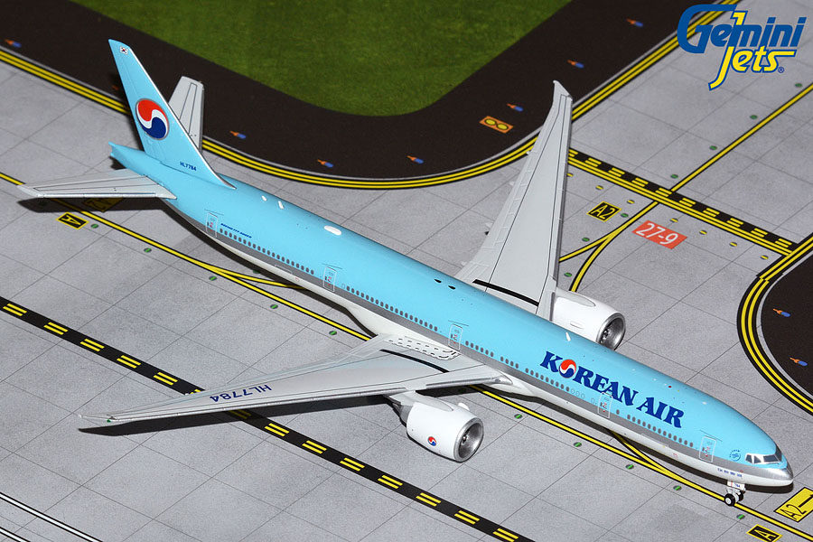 GeminiJets GJKAL2040 F Korean Air B777-300ER HL7784 1:400