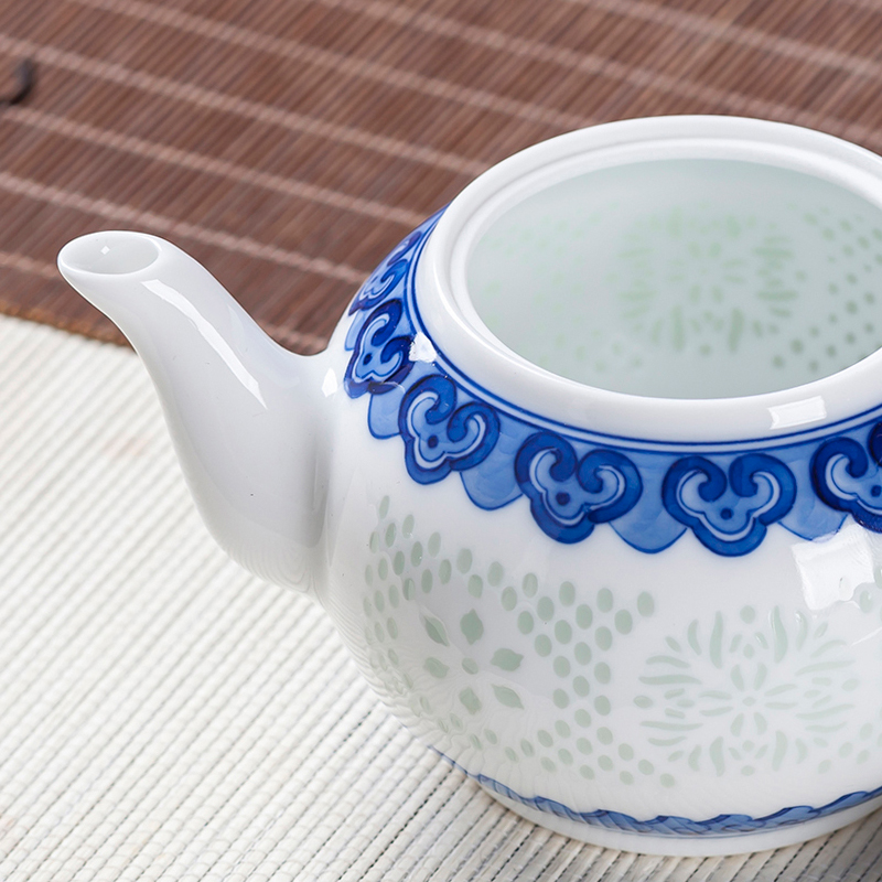 Ceramic tea set suits for with light blue and white and exquisite key-2 luxury hand - made porcelain office high - end home sitting room kung fu tea pot