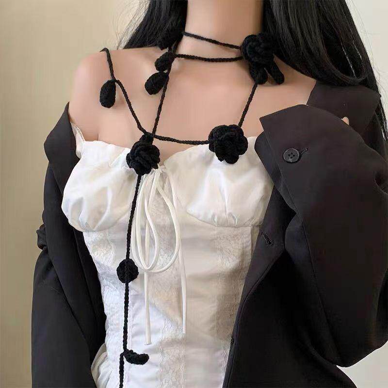 Black rose hand-woven narrow silk scarf, a unique style for styling, paired with a Y2K hot girl necklace.