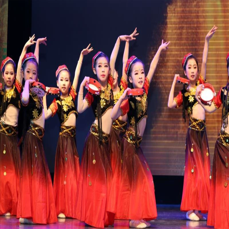 Mới tháng 6 Trẻ em Nam nữ Trang phục khiêu vũ Tân Cương Khiêu vũ Váy đu lớn Uygur Kazakhstan Hui