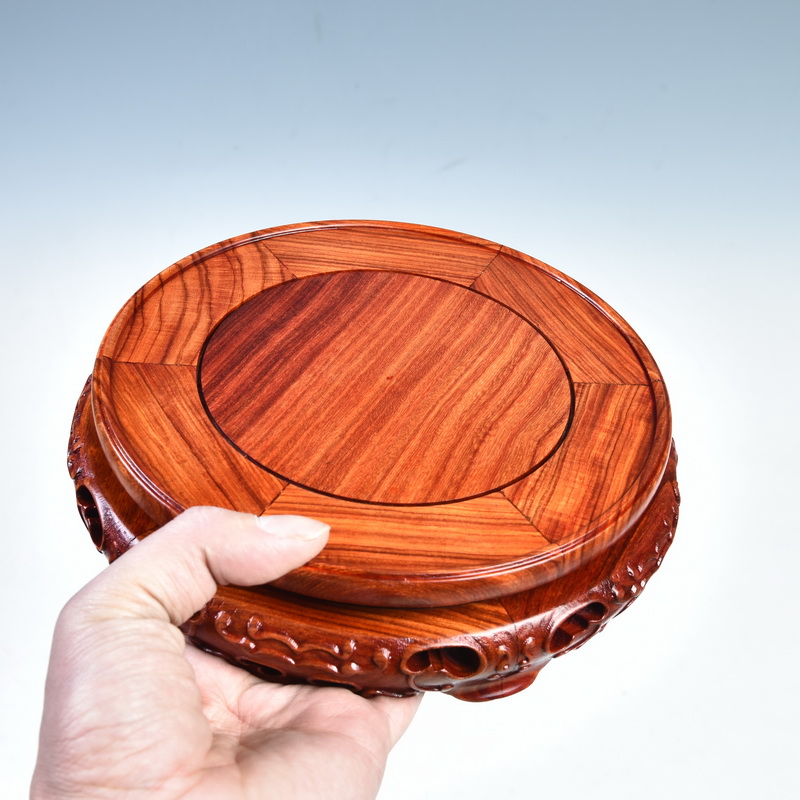 Pianology picking red sandalwood carve patterns or designs on woodwork round bottle base solid wooden wooden sword fish tank base cylinder drawing cylinder base