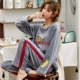 Bộ đồ ngủ nữ mùa thu và mùa đông Coral Velvet Thicken Plus Velvet Hàn Quốc Fresh Winter Sweet Flannel Home Wear - Giống cái