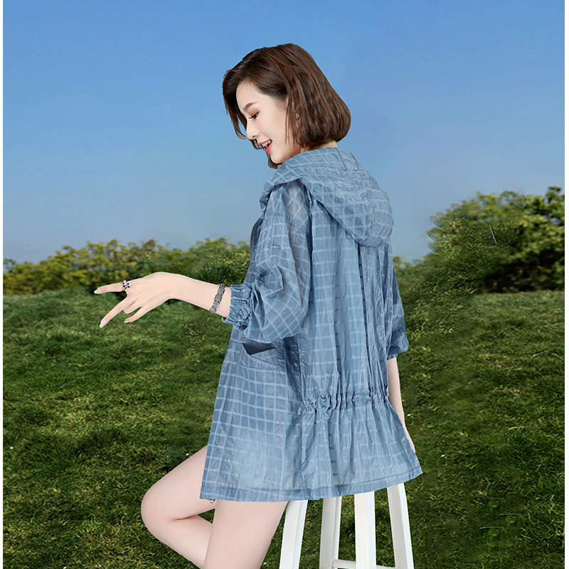 Early autumn send mommy sun protection clothes summer thin thin large size lady short coat casual sunscreen tide