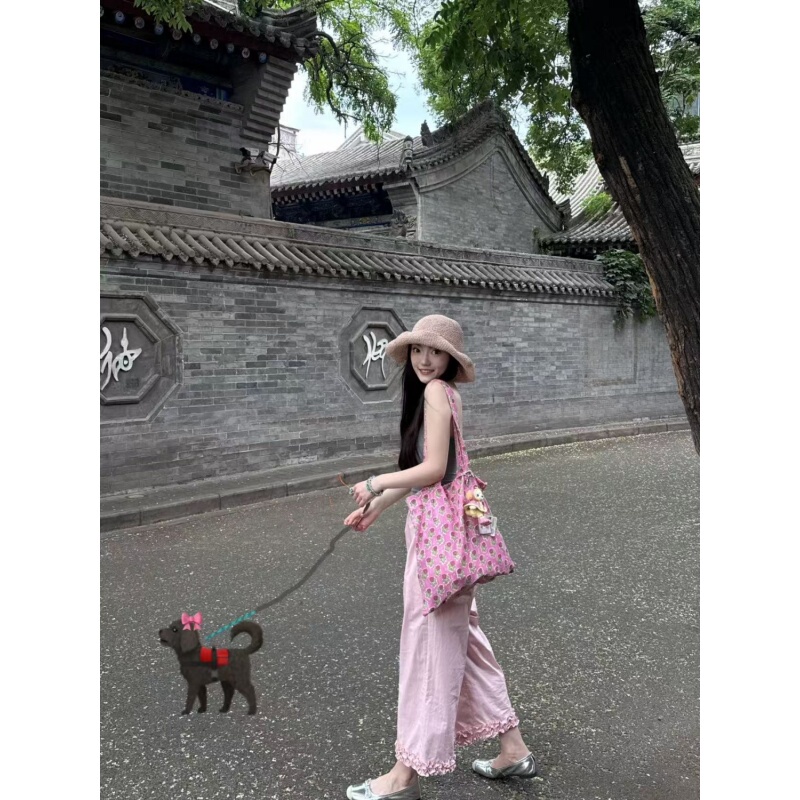A Huge and Beautiful Summer Set of Korean Slim-Fitting Sleeveless Vests for Women, Light Pink Fungus Lace Splicing Wide-Leg Pants