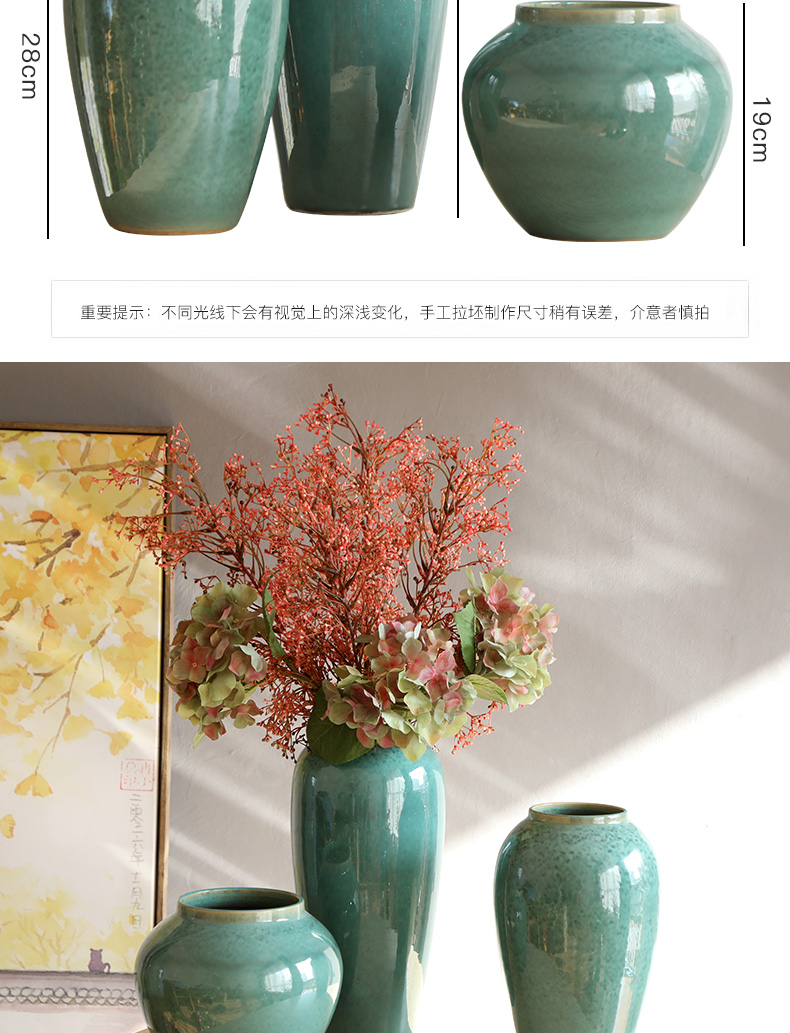 Jingdezhen ceramic little sitting room of Chinese style decoration green vase furnishing articles retro clay coarse pottery hydroponic flowers vase