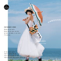 Travel props creative umbrella hand props wedding wedding documentary Japanese shooting beautiful photo shoot beautiful photo holding watermelon umbrella